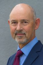 Prof. Helmut Kreidenweis, Referent Seminare Leben pur